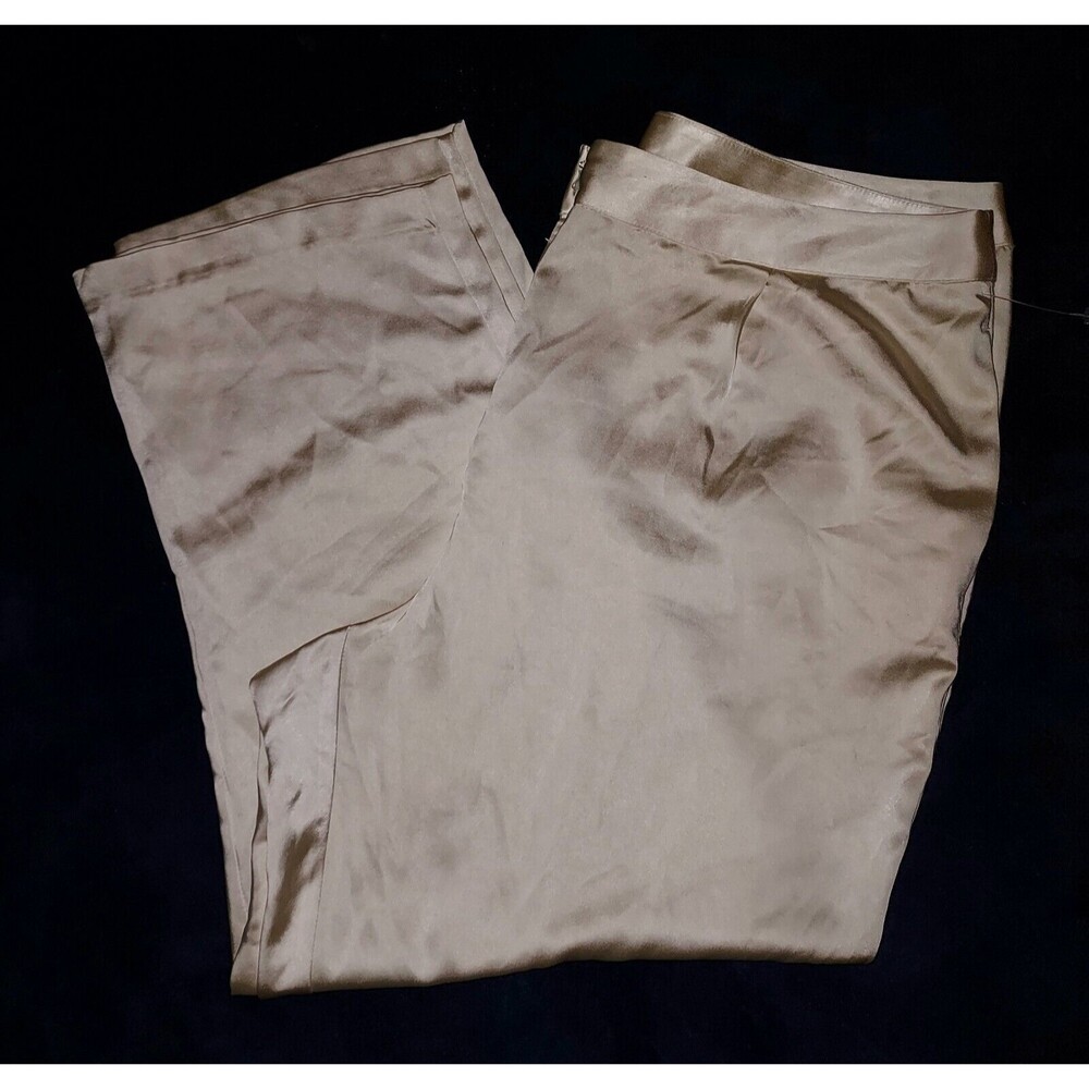 NWOT Alfani Ivory Satin Straight Leg Pleated Dress Pants Size 16